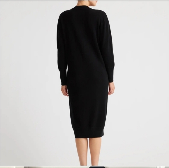 Quince NWTs Mongolian Cashmere V-Neck Midi Sweater Dress - Picture 2 of 8